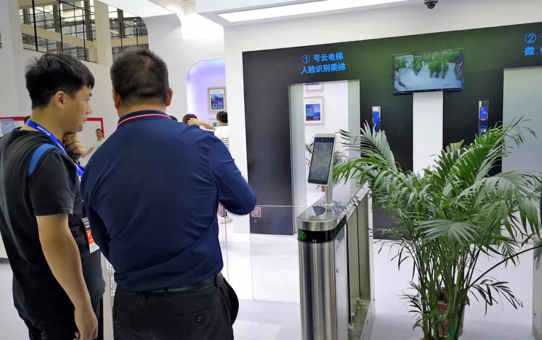 安博會落幕：人臉識別成標配，為什么這些獨角獸企業(yè)熱衷于通過旺龍設(shè)備落地?